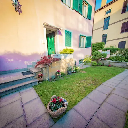 Δωμάτια σε οικογενειακή κατοικία La Stella Di Al Vaticano